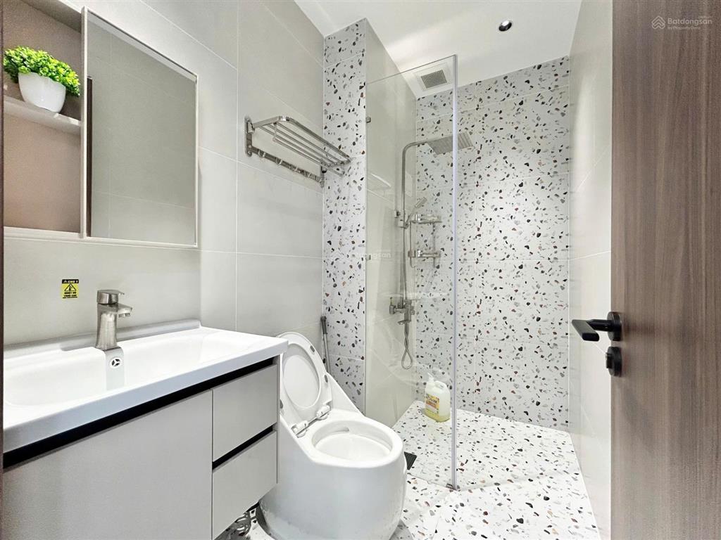 Căn hộ 1pn ban công 41m2 máy giặt sấy riêng full nội thất ngay ngã 4 quận phú nhuận tiện qua q1