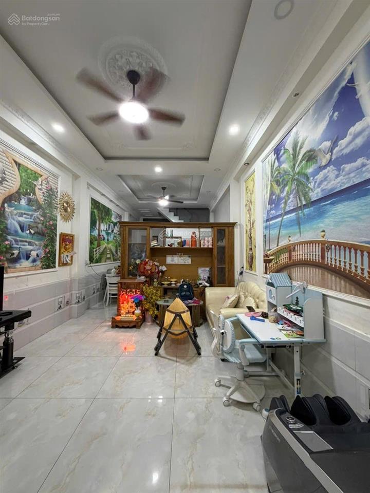 Bán nhà 1t1l (dt 64m2) sổ riêng thổ cư 100% đường nhựa 6m kdc vip hoá an. giá chỉ 3,1 tỷ