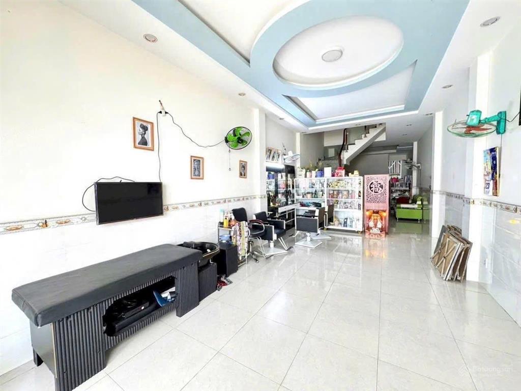 Bán nhà 1t1l (dt 86m2) sổ riêng thổ cư 100% đường nhựa 6m  kdc vip hoá an. giá chỉ 3,350 tỷ