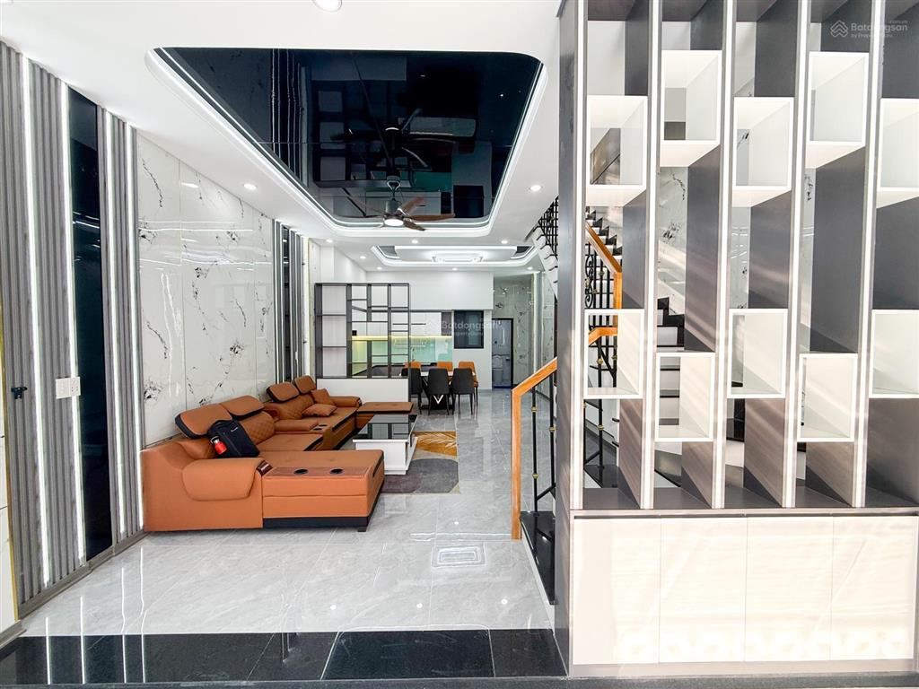 Bán nhà mái thái 1t1l (sổ hoàn công) vị trí kinh doanh thông ra chợ tân vạn. giá chỉ 4,650 tỷ