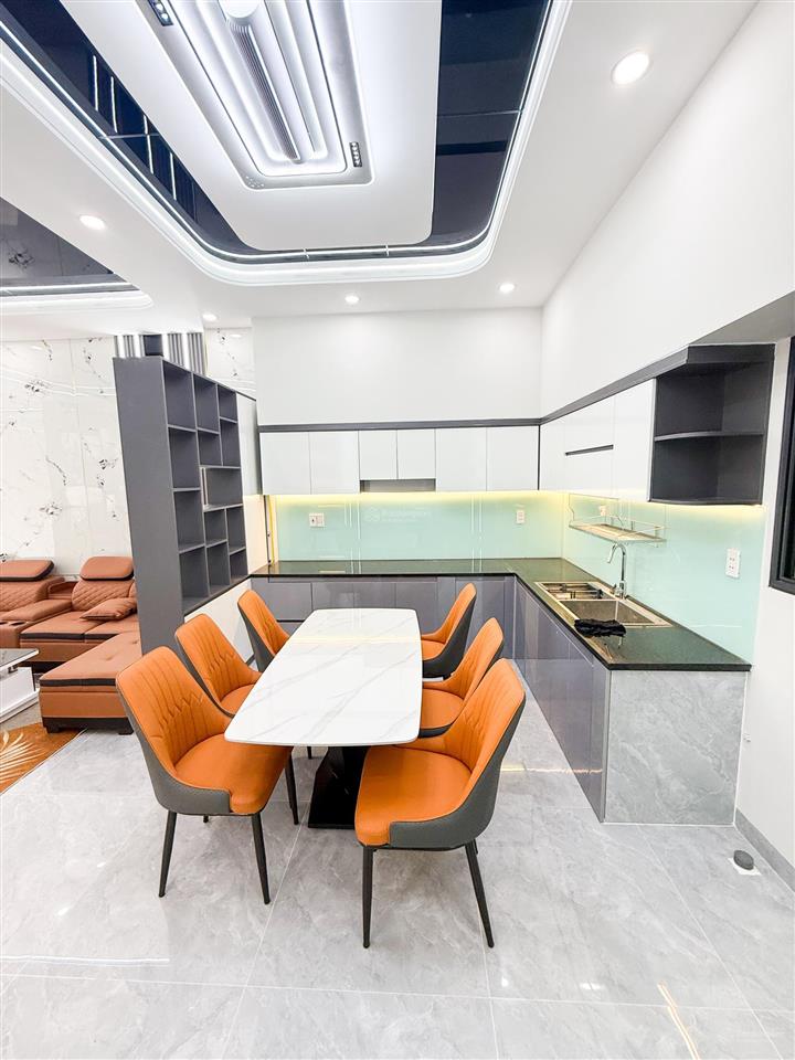 Bán nhà mái thái 1t1l (sổ hoàn công) vị trí kinh doanh thông ra chợ tân vạn. giá chỉ 4,650 tỷ