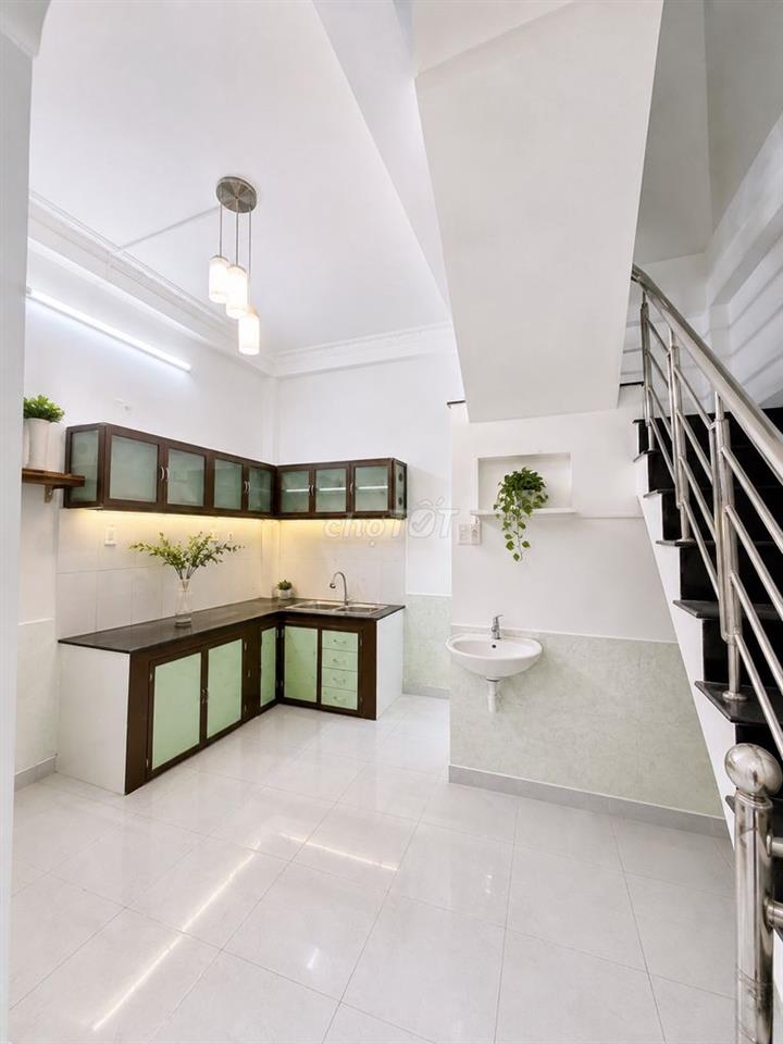 Q9 BÁN NHÀ ĐẸP 2 TẦNG - SHR - HOÀN CÔNG ĐẦY ĐỦ - CHỈ 3.45 TỶ 