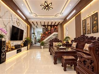 HÀNG NGON - HXH NGAY NGÃ TƯ THỦ ĐỨC – 3 TẦNG - 80m2 - SHR – 5,5 TỶ