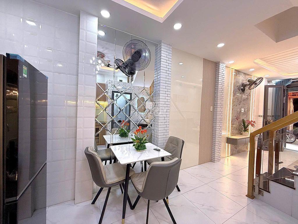 HẺM XE ĐỖ CỬA LÃ XUÂN OAI - 2 TẦNG - SÂN ĐỂ OTO - SHR - CHỈ 5,1 TỶ
