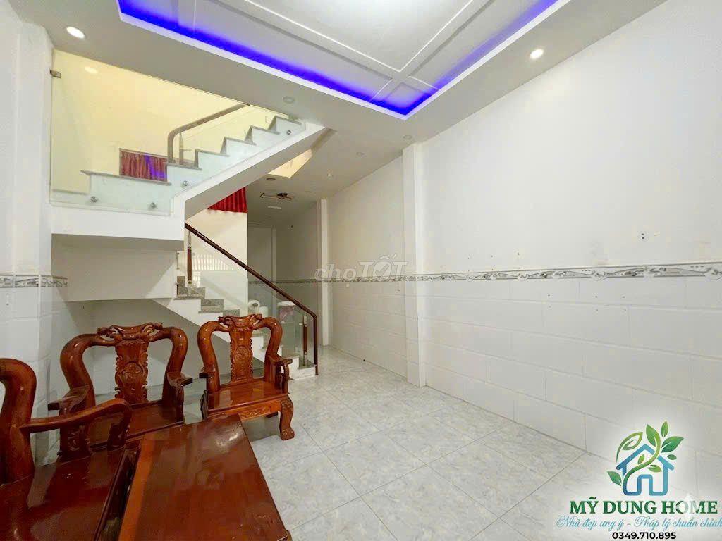 CẠNH TRƯỜNG PHONG PHÚ - HXH - NHÀ MỚI 2 TẦNG - SÂN ĐỂ XE RỘNG - 3.7 TỶ
