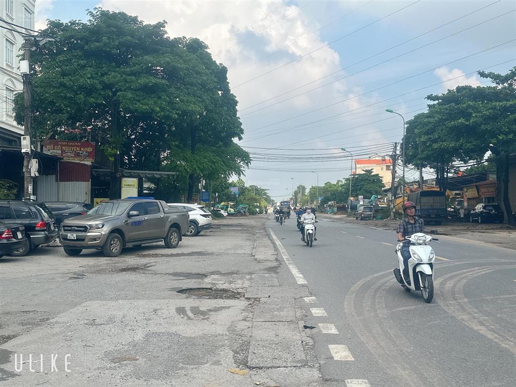 Gà đẻ trứng. toà nhà biên giang hà đông, 187 m2, 7 tầng, thang máy, ôtô 45c tránh. chỉ 28,9 tỷ.