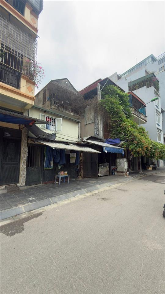 Bán nhà Đức Giang 10 tỷ 60m ô tô vỉa hè Long Biên