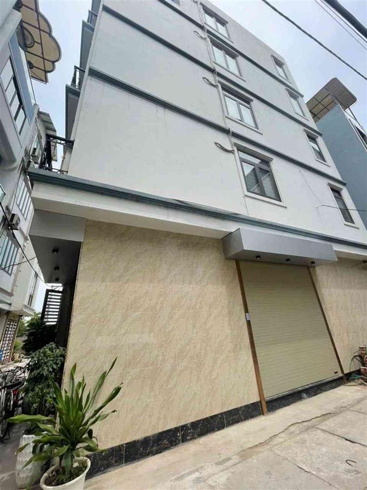 Bán nhà Trâu Qùy 9.1 tỷ 40m lô góc Ô TÔ đỗ cửa