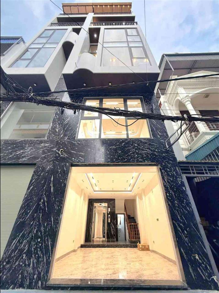 Bán nhà Long Biên 9 tỷ 40m Gara,Thang máy,nhà mới