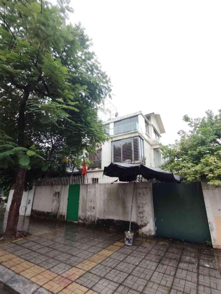 Siêu hiếm Biệt Thự lô góc 33 tỷ 250m Hai mặt tiền Đặng Xá Gia Lâm