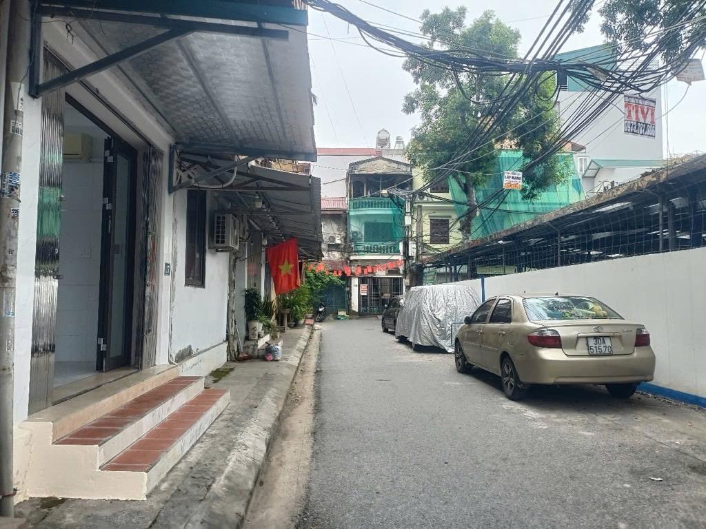 Tập thể tầng 1 Nguyễn Văn Linh 3.6 tỷ 40m,kinh doanh