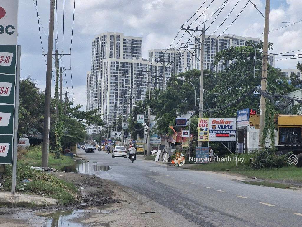 Góc 2 mặt tiền đường nguyễn xiển gần bên vinhomes grand park đối diện dự án báo sài gòn giải phóng