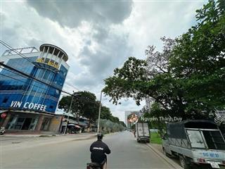 Góc 2 mặt tiền đường phước thiện kế bên vinhomes quận 9  4026m2 ngang 32m nở hậu  quy hoạch đất ở