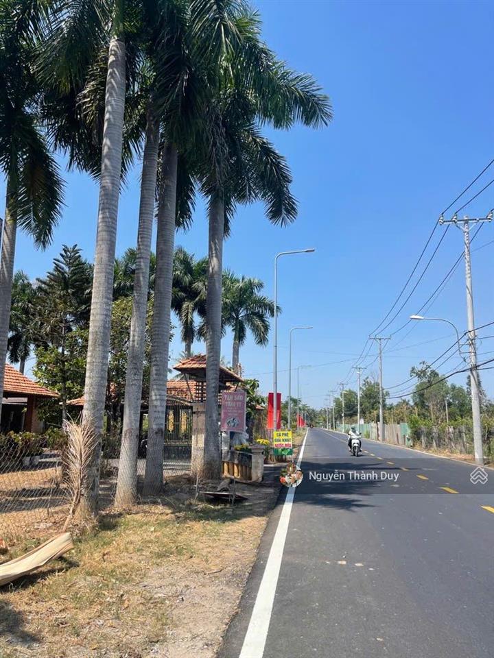 Giá rẻ! mặt tiền đường số 8 kế chợ long phước sầm uất 1030m2 ngang 21m vuông vức  chỉ 38 tỷ tl