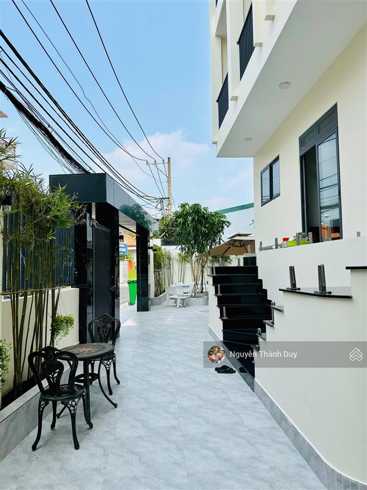 Chdv 1 hầm 5 lầu đường lã xuân oai  lê văn việt ngay trung tâm q9  43 phòng full nội thất  57 tỷ