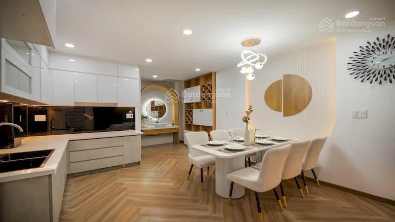 Bán nhà phú thượng, ngõ ô tô, mặt tiền rộng, thiết kế đẹp, hàng xóm ciputra