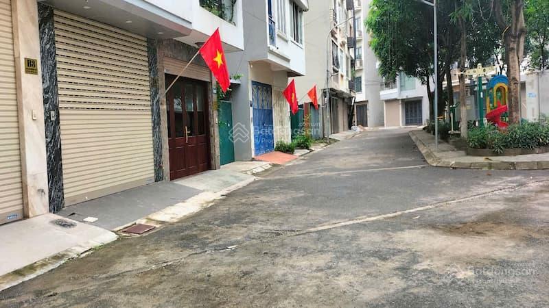 Bán nhà phú thượng, ngõ ô tô, mặt tiền rộng, thiết kế đẹp, hàng xóm ciputra