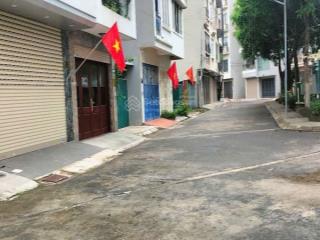 Bán nhà phú thượng, ngõ ô tô, mặt tiền rộng, thiết kế đẹp, hàng xóm ciputra