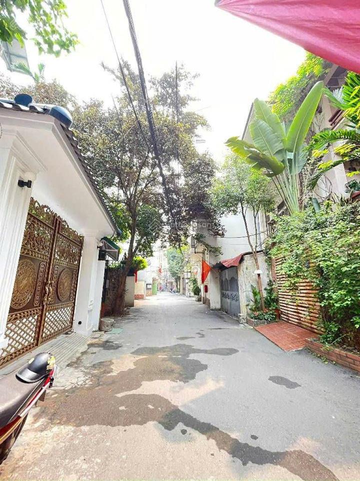 Nhà thật  giảm sốc 400tr  lê trọng tấn  phân lô  ô tô đỗ cổng  70m2  14,8 tỷ