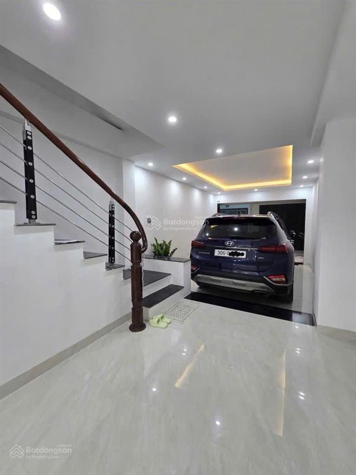 Lê trọng tấn  1 ngoặt ra phố  gara ô tô 7 chỗ  5 tầng ô chờ thang máy  60m2 17.7 tỷ