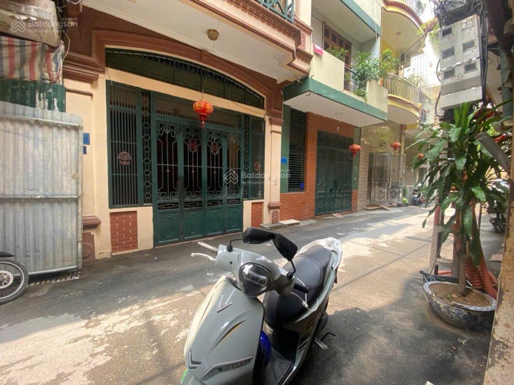 Phân lô cán bộ chùa bộc  ô tô lùi cửa  ngõ thông  70m2 18,5 tỷ