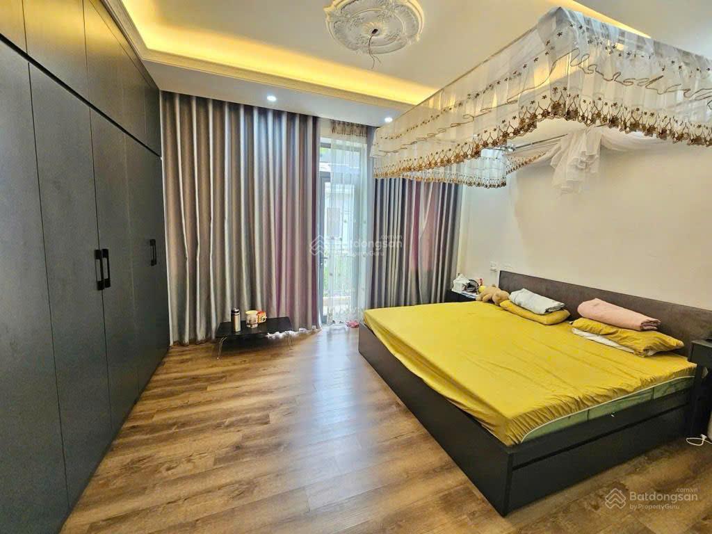 Chính chủ nhờ bán nhà trung tâm kiến hưngngõ 3 gácsát phốgần trường chợmới tinh30m2*5t6 tỷ 6