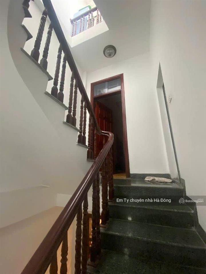 Chủ nhờ bán nhà đẹp kiến hưngmặt tiền khủngdân xâyvài bước ra oto tránh35m2tặng full đồ5tỷ4