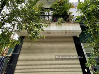 Chính chủ nhờ bán nhà dương nộingõ ôtô tránh xemáychục m ra bãi xedòng tiền ổn định36m2*6t8tỷ1