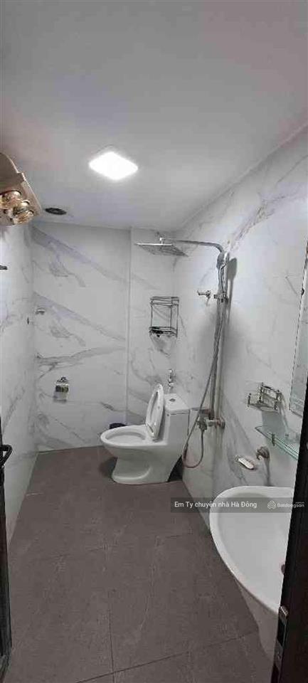 Chính chủ nhờ bán kiến hưngnhà dân xây chắc chắnvài bước ra otophù hợp giữ tiền30m3t4 tỷ 95