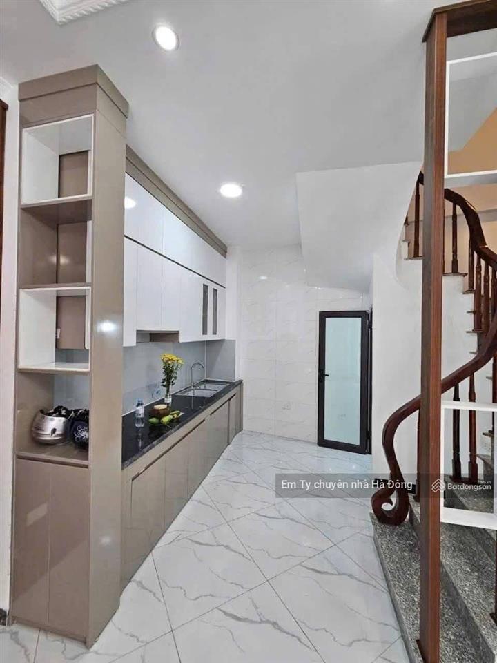 Chính chủ nhờ bán nhà đa sỹ3mặt thoángngõ thông gần phốdân trí caosinh lời ổn định38m*3t5tỷ25