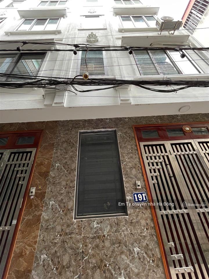 Chính chủ nhờ bán nhà kiến hưnglô góc 3 thoángvị trí đẹpngõ thông gần phốdòng tiền đều38m5tỷ6