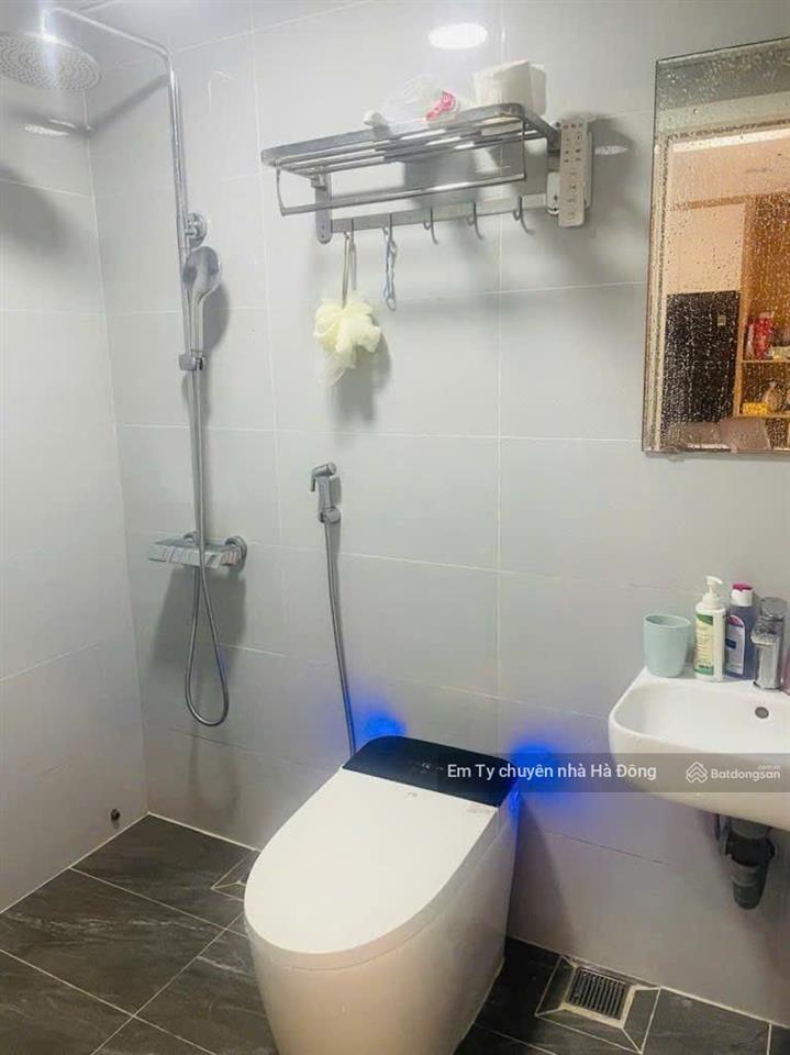 Chính chủ nhờ bán nhà dương nộigóc 2 thoángngõ thông gần phốtặng full đồdòng tiền đều30m5tỷ67