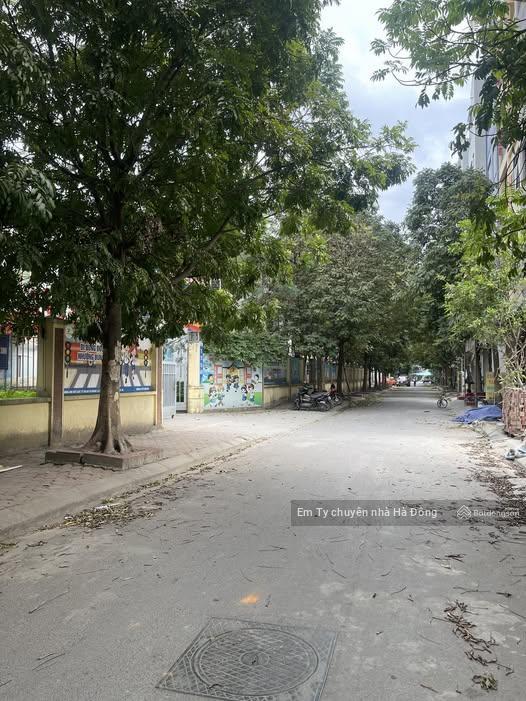 Chính chủ nhờ bán đất dương nộiphânlô vỉa hègần công viên,bệnh viện,trường họcđón vđ450m210tỷ6