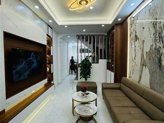 Chính chủ nhờ bán nhà dương nộicam kết không qhlô gócngõ thôngkinh doanhdt 40m2giá 6 tỷ 4