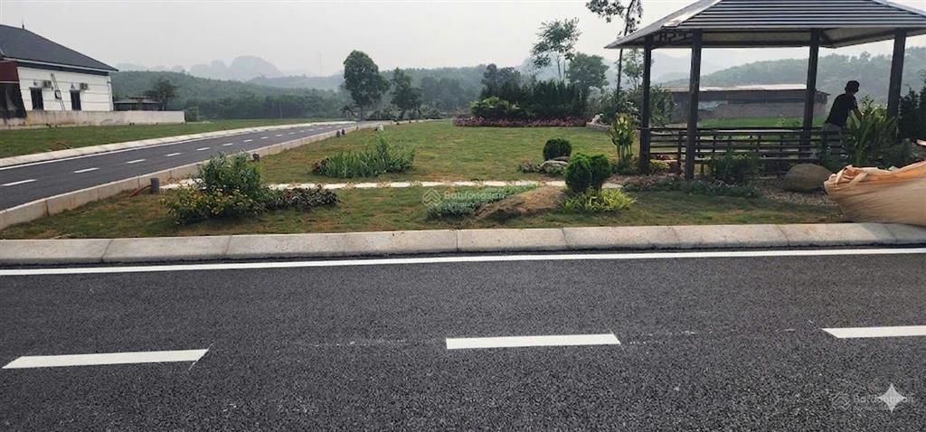 Chỉ với hơn 300 triệu sở hữu ngay lô đất tại thì trận ba hàng đồi