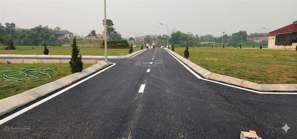 Chỉ với hơn 300 triệu sở hữu ngay lô đất tại thì trận ba hàng đồi