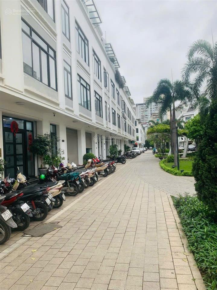 Cho thuê shophouse 90m2 tại b0505a, vinhomes gardenia, 60 triệu/th, nhiều tiện ích đẹp