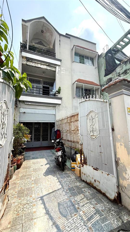 Phạm văn đồng 115m2, 3 tầng chỉ hơn 7 tỷ