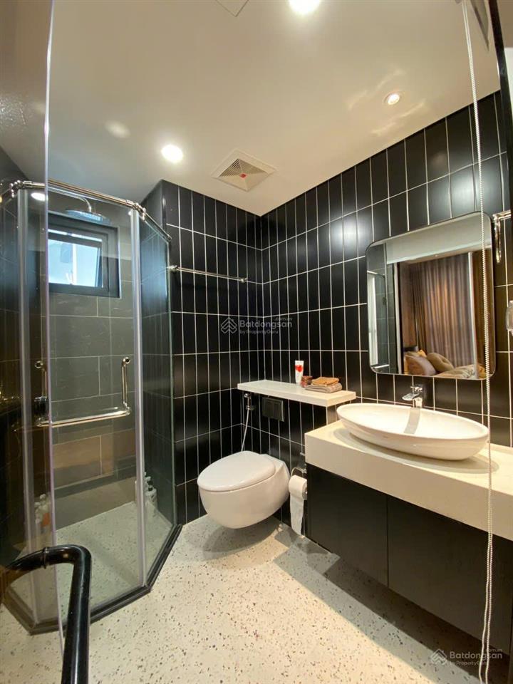 Gđ chuyển nơi ở cần bán căn hộ 2 ngủ tầng trung, full nội thất cao cấp như ảnh, về ở luôn