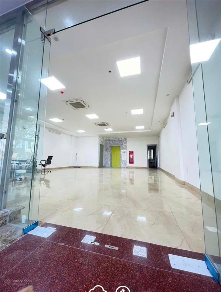 Bán toà nhà mặt phố dịch vọng hậu, dt 150 m2, 9 tầng uy phong, vị trí đẹp!