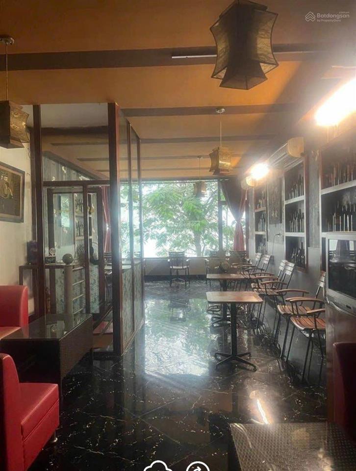 Bán nhà mặt phố quảng khánh, dt 158 m2, 5 tầng, view hồ tây