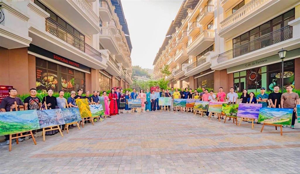 Bán shophouse alphora mường hoa, sa pa  sở hữu lâu dài, xây 4 tầng 1 tum