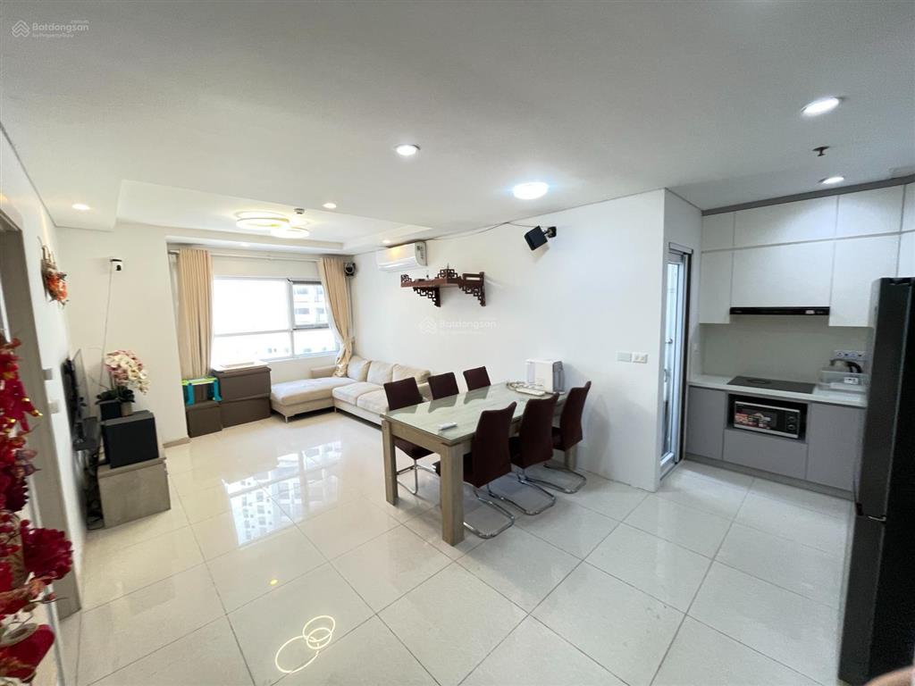 2pn golden palace vị trí kim cương, giá chỉ 90 triệu/m, giá tham khảo tốt trong khu vực