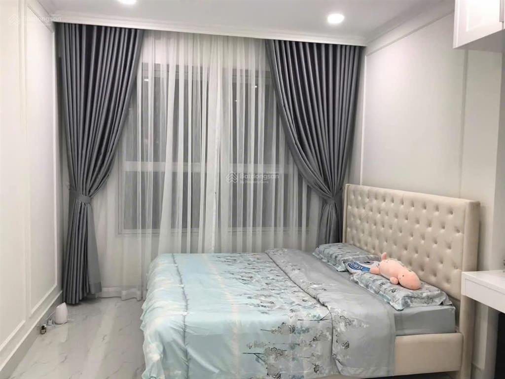 Bán căn hộ 2 phòng ngủ chung cư dragon hill 2  0706 334 *** tú