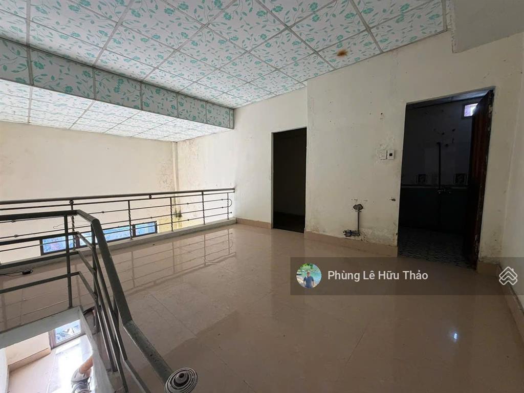 Bán nhà gác lửng đúc xây kiên cố đường hải phòng cạnh aeon mall  0935 562 ***