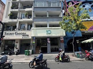 Mặt tiền 103105 phan xích long, p.2, q. phú nhuận