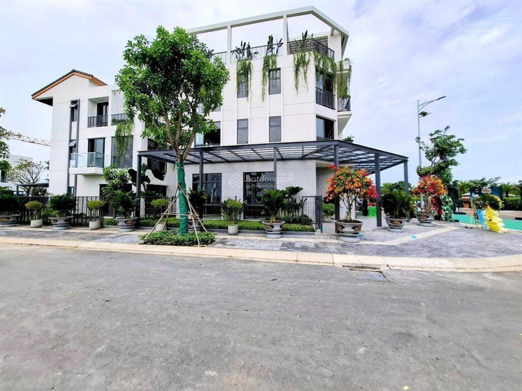 Mở bán căn sát góc  đường 60m  giá đầu tư hấp dẫn