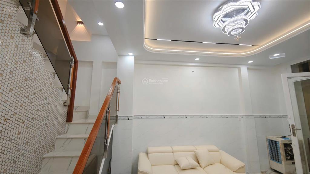 Nhà mới 2 tầng gần aeon bình tân 4x10m sổ riêng, ở ngay