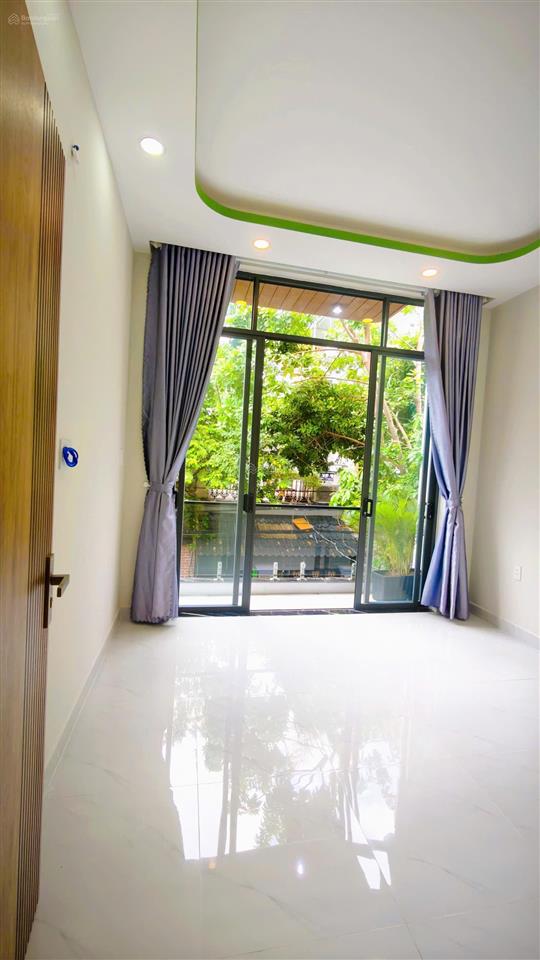 Nhà 3 tầng gần chợ vải phú thọ hòa 4pn, nở hậu chỉ 6,5 tỷ