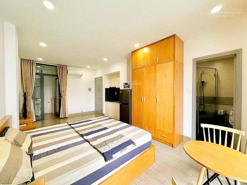 Đúng hình  đúng giá  đúng vị trí. thảo điền có ban công  full nội thất